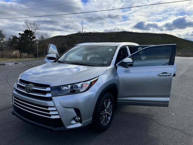 used 2018 Toyota Highlander car, priced at $18,786