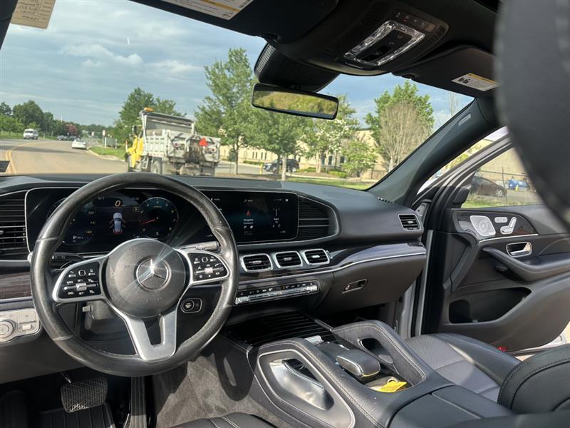 used 2020 Mercedes-Benz GLE 350 car, priced at $26,995
