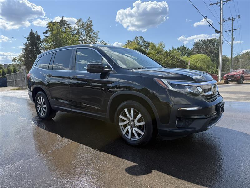 used 2019 Honda Pilot car, priced at $18,999