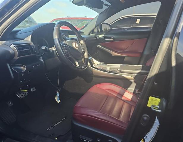 used 2018 Lexus IS 300 car, priced at $24,995