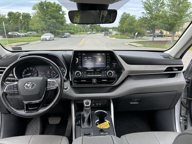 used 2020 Toyota Highlander car, priced at $26,995