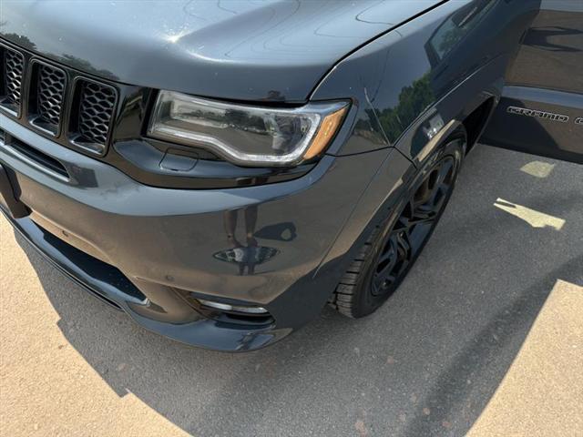 used 2017 Jeep Grand Cherokee car, priced at $33,899