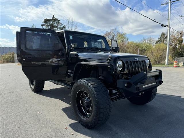 used 2014 Jeep Wrangler Unlimited car, priced at $15,999