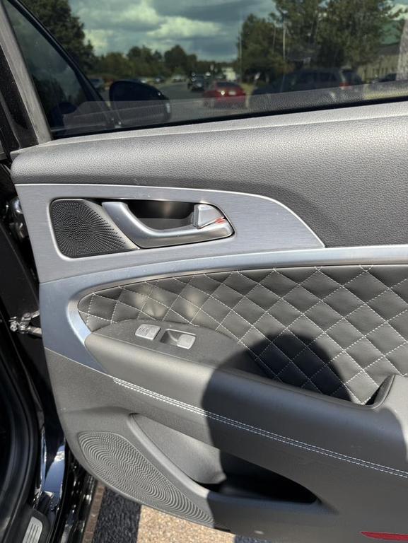 used 2021 Genesis G70 car, priced at $27,999