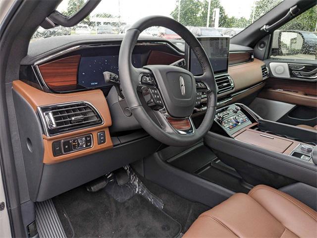 new 2024 Lincoln Navigator car, priced at $107,270
