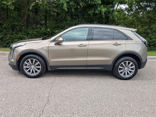 used 2020 Cadillac XT4 car, priced at $20,620