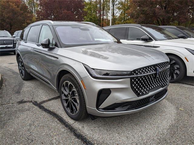 new 2025 Lincoln Nautilus car, priced at $63,605