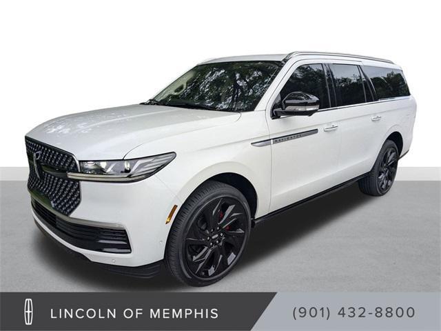 new 2025 Lincoln Navigator car, priced at $112,045