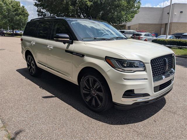 used 2024 Lincoln Navigator car, priced at $94,995