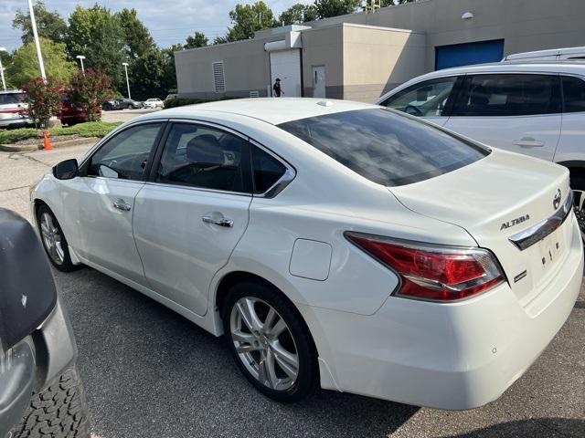 used 2015 Nissan Altima car, priced at $6,900