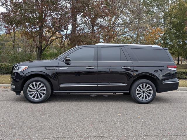 used 2023 Lincoln Navigator car, priced at $81,995