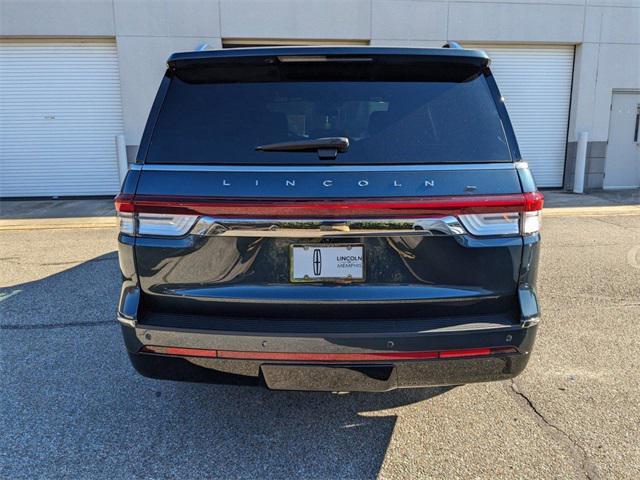 new 2024 Lincoln Navigator car, priced at $86,010