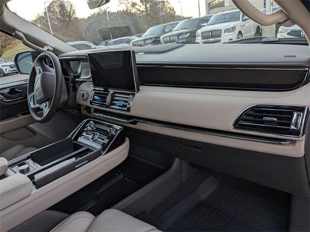 new 2024 Lincoln Navigator car, priced at $109,005