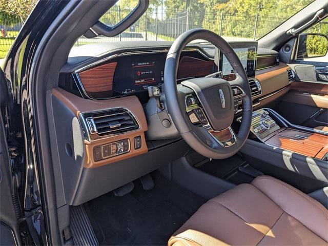 new 2024 Lincoln Navigator car, priced at $105,285