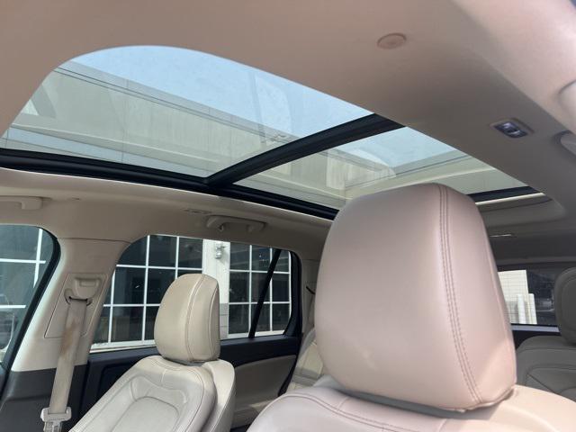 used 2022 Lincoln Aviator car, priced at $45,391