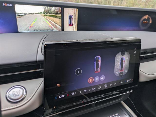 new 2025 Lincoln Nautilus car, priced at $66,160