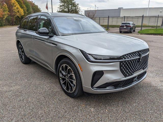 new 2025 Lincoln Nautilus car, priced at $61,605