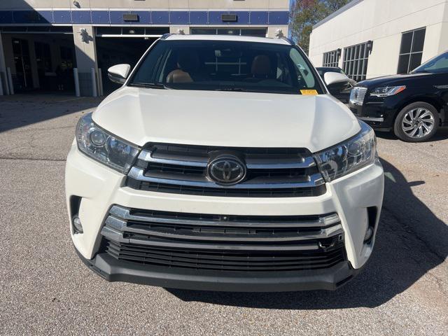 used 2018 Toyota Highlander car, priced at $21,995