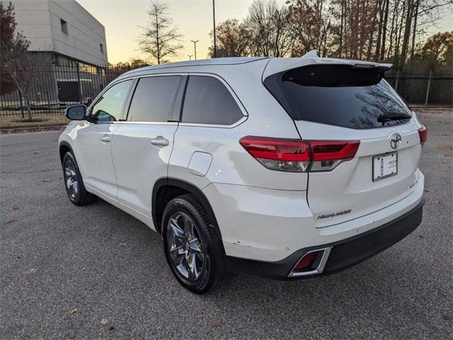 used 2018 Toyota Highlander car, priced at $21,907