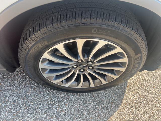 used 2023 Lincoln Aviator car, priced at $54,498