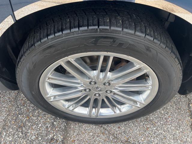 used 2019 Lincoln MKT car, priced at $21,391