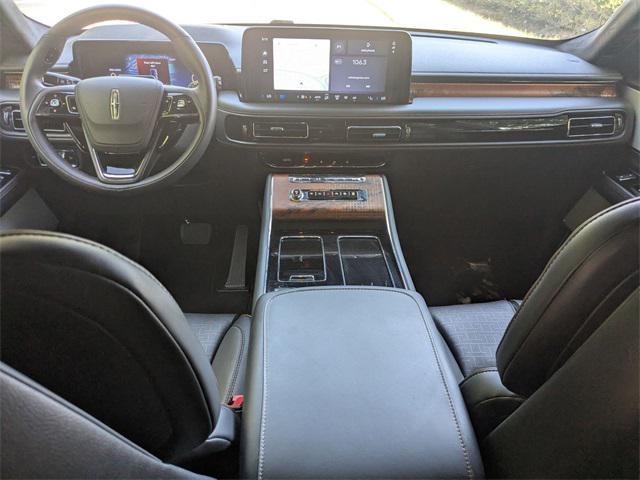 new 2025 Lincoln Aviator car, priced at $90,325