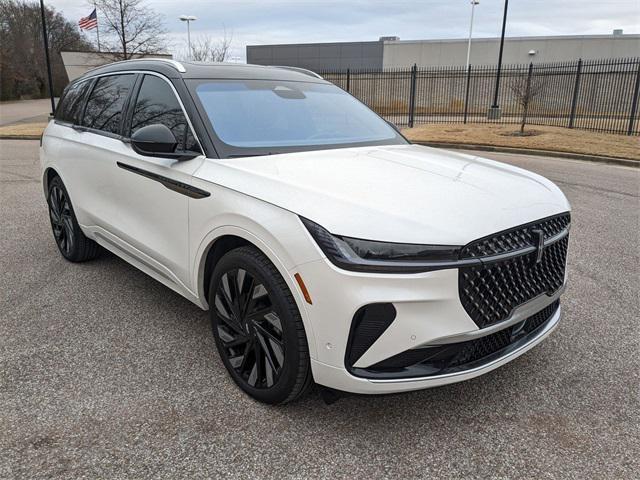 new 2024 Lincoln Nautilus car, priced at $75,195