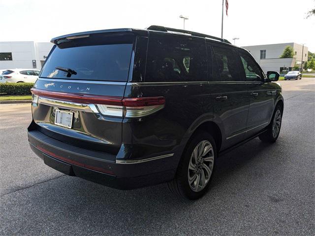 new 2024 Lincoln Navigator car, priced at $88,065