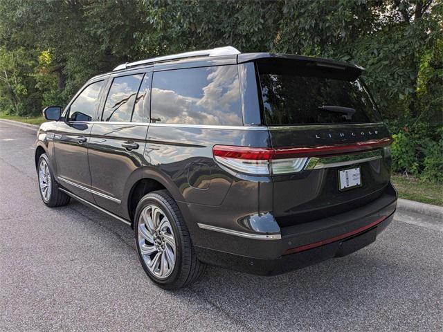 new 2024 Lincoln Navigator car, priced at $88,065