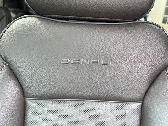 used 2021 GMC Yukon car, priced at $55,896
