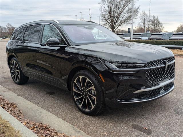 new 2025 Lincoln Nautilus car, priced at $75,645