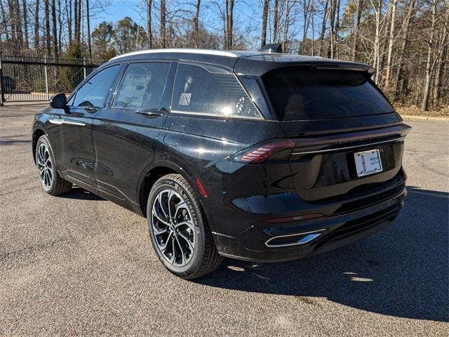 new 2025 Lincoln Nautilus car, priced at $66,160