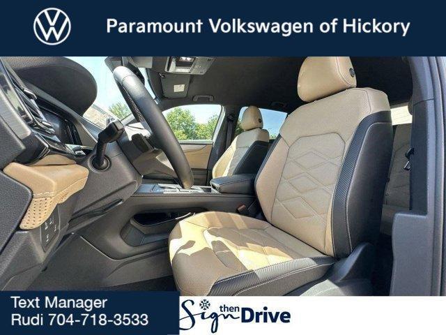 new 2025 Volkswagen Atlas Cross Sport car, priced at $37,499