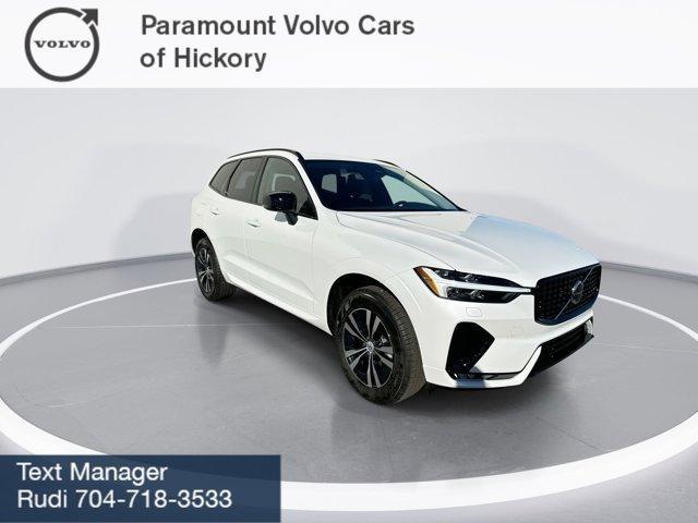 new 2025 Volvo XC60 car, priced at $49,095