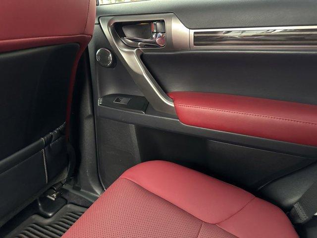 used 2022 Lexus GX 460 car, priced at $54,598