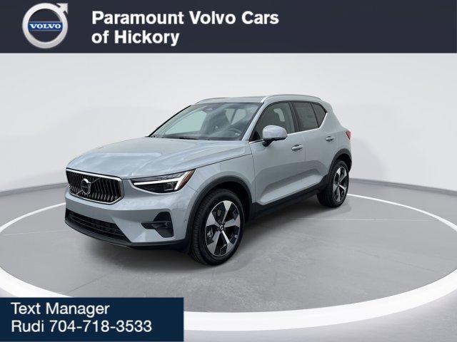 new 2025 Volvo XC40 car, priced at $48,315