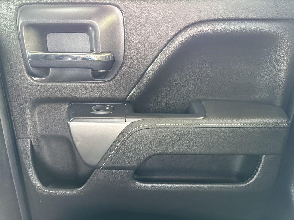 used 2015 Chevrolet Silverado 1500 car, priced at $19,998