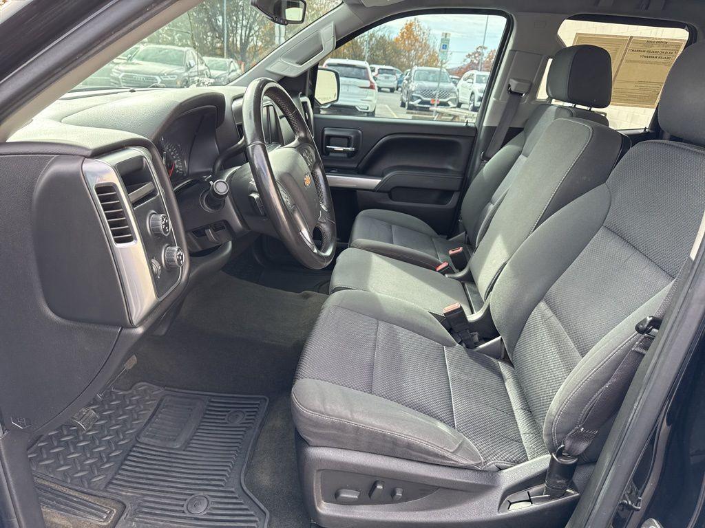 used 2015 Chevrolet Silverado 1500 car, priced at $19,998