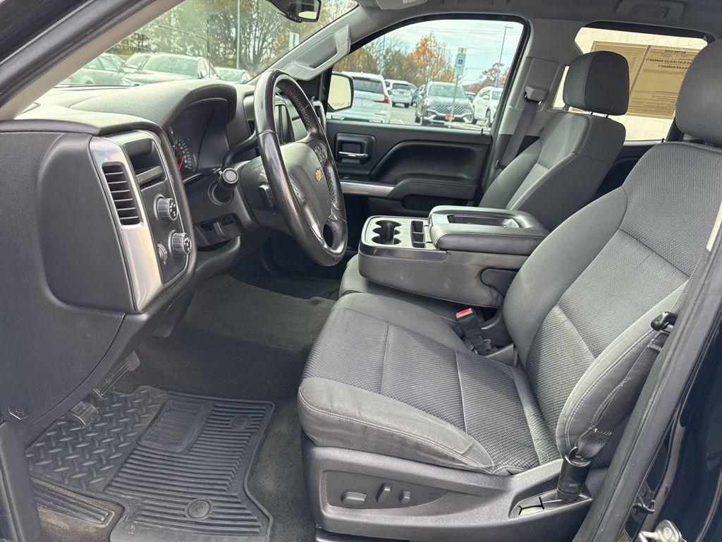 used 2015 Chevrolet Silverado 1500 car, priced at $19,998