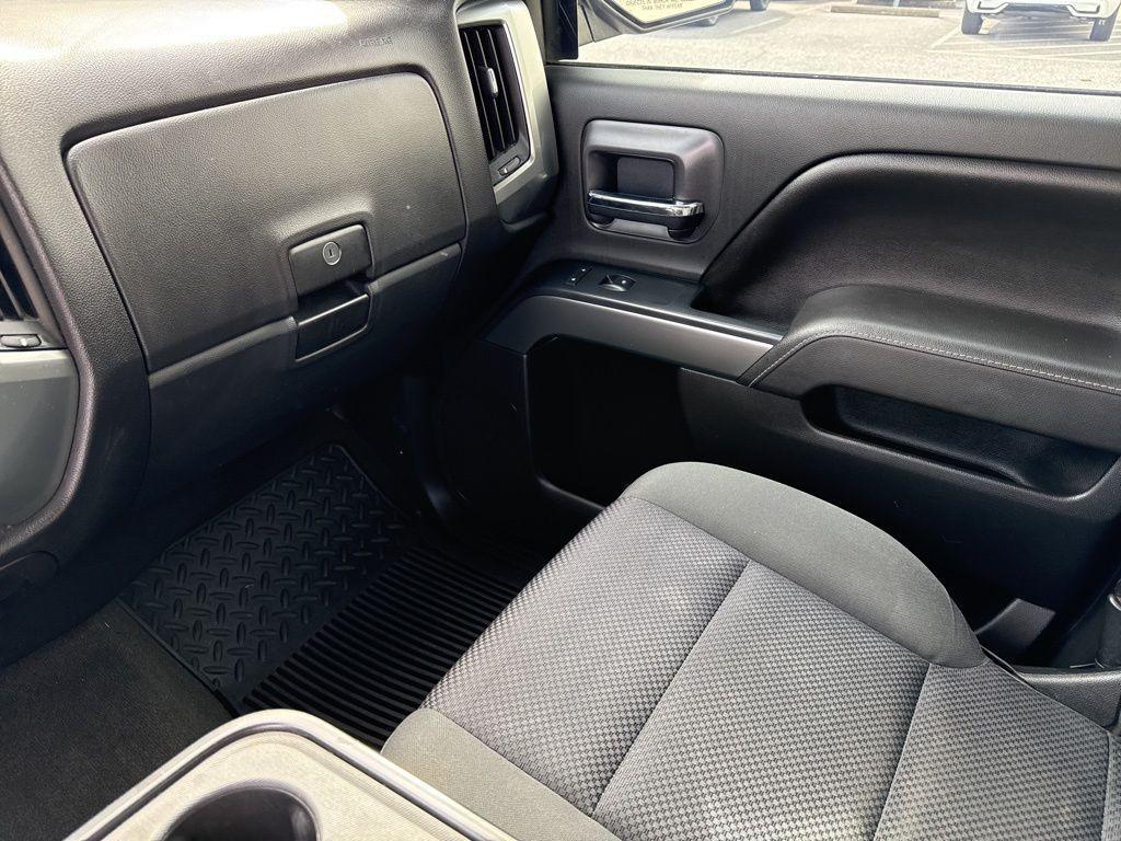 used 2015 Chevrolet Silverado 1500 car, priced at $19,998