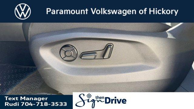 new 2025 Volkswagen Tiguan car, priced at $35,287