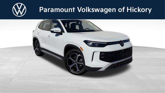 new 2025 Volkswagen Tiguan car, priced at $35,287