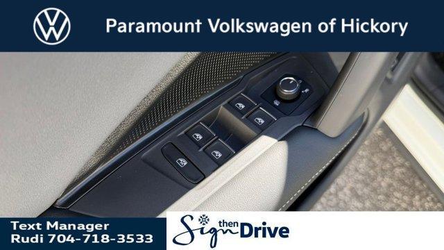 new 2025 Volkswagen Tiguan car, priced at $35,287