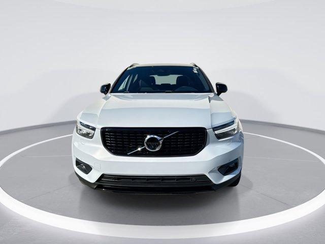 used 2022 Volvo XC40 car, priced at $32,900