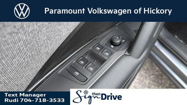 new 2025 Volkswagen Tiguan car, priced at $31,271