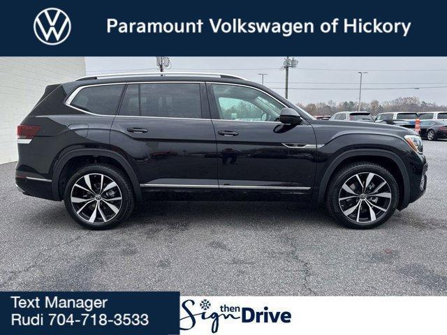 new 2026 Volkswagen Atlas car, priced at $56,556