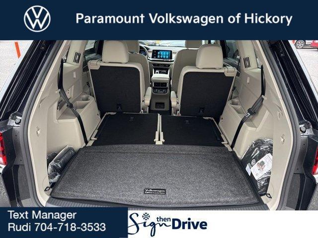 new 2026 Volkswagen Atlas car, priced at $56,556