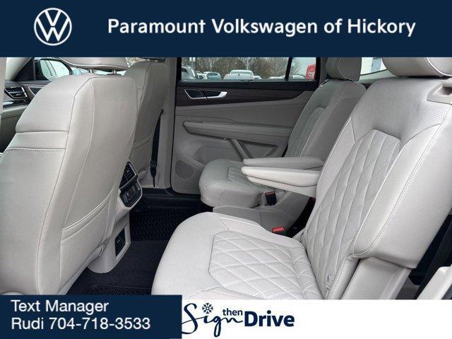 new 2026 Volkswagen Atlas car, priced at $56,556