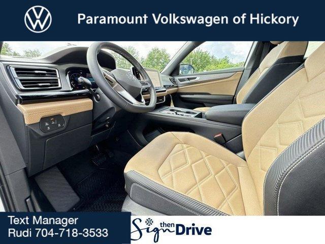 new 2025 Volkswagen Atlas Cross Sport car, priced at $39,011