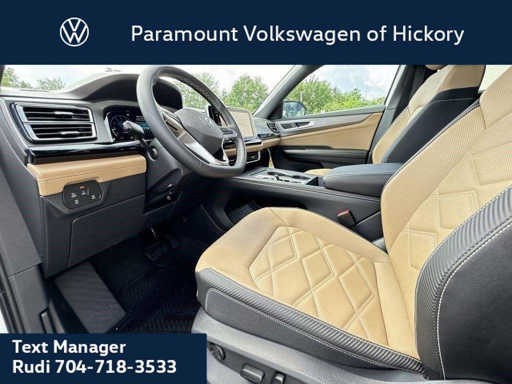 new 2025 Volkswagen Atlas Cross Sport car, priced at $39,011